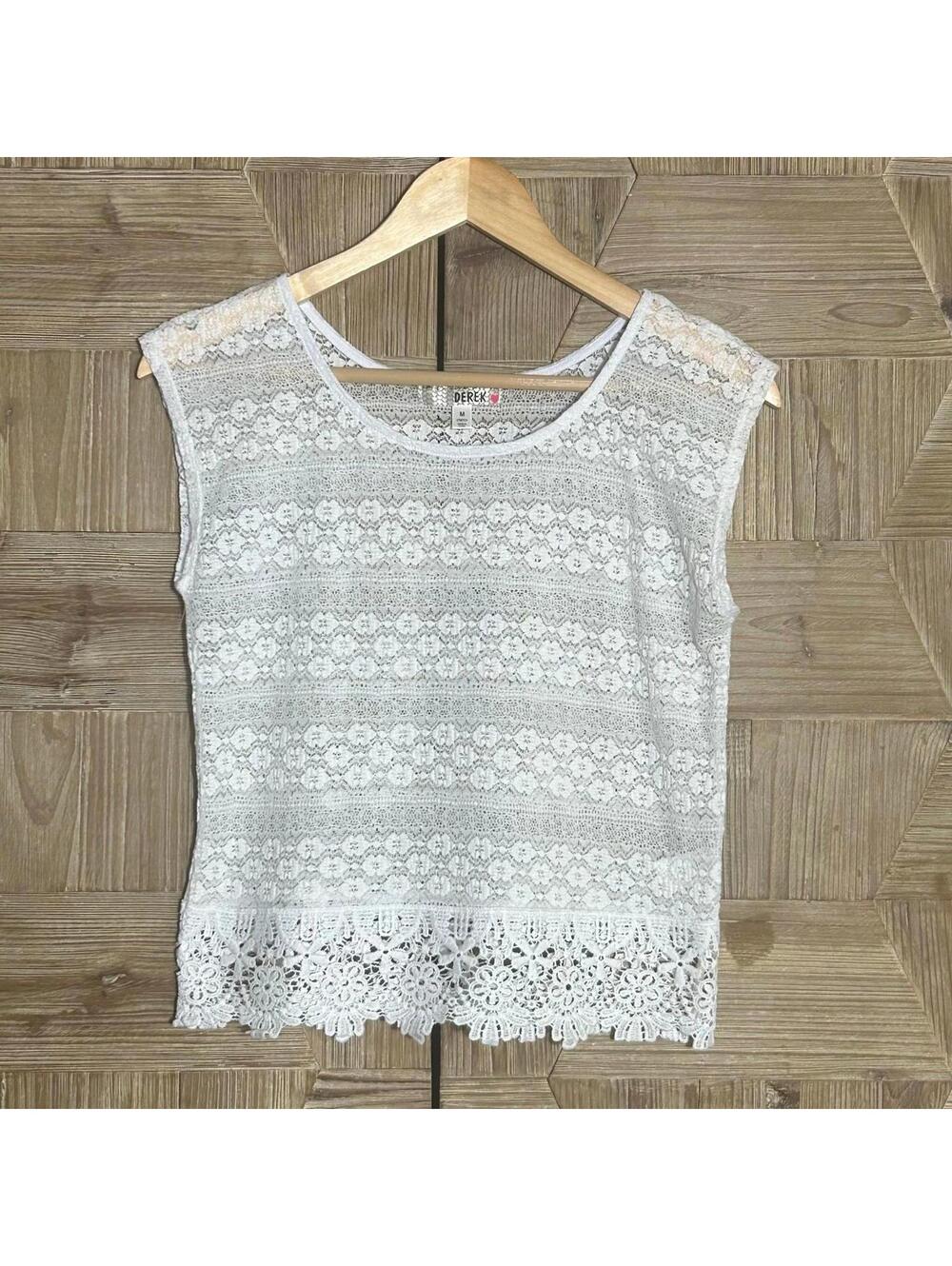 I'm In Love With Derek White Lace Crochet Sleeveless Top Women’s Medium Boho